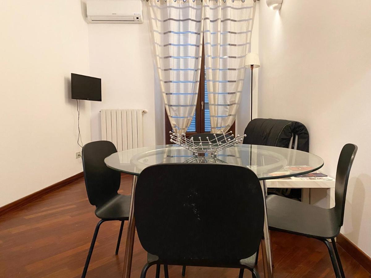 Bilocale In Piazza Duomo 4Pax Apartment Milan Exterior photo
